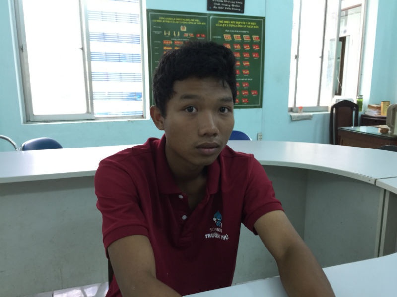 Loi khai nghi pham giet nguoi, nhet xac duoi gam giuong khach san hinh anh