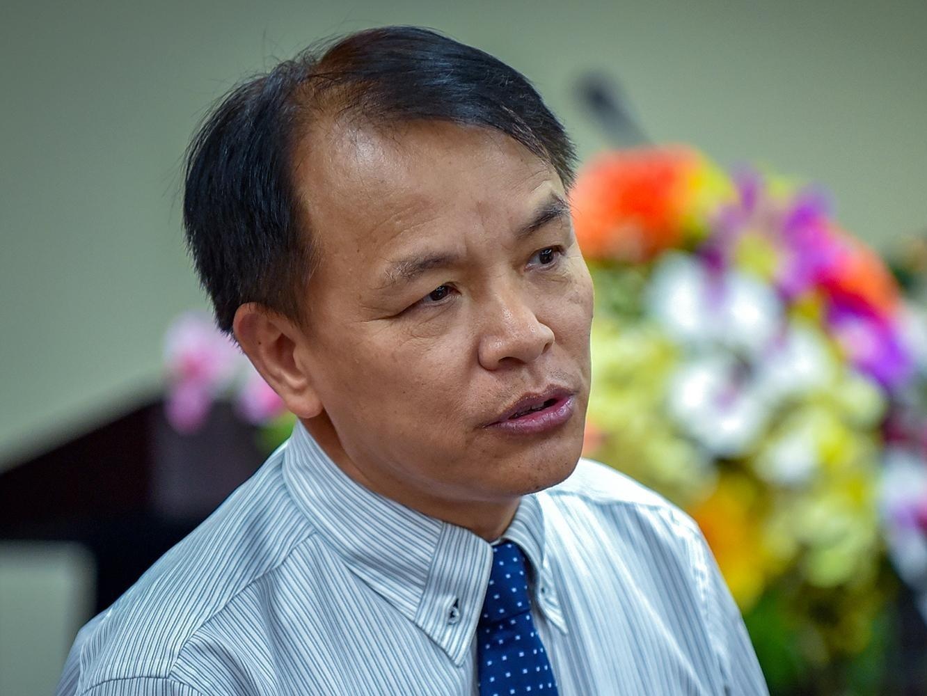 Lay phieu tin nhiem Uy vien Bo Chinh tri vao thang 12 hinh anh