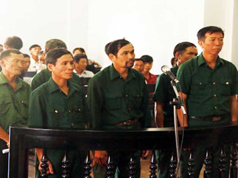 Don dep rung, 7 cuu chien binh bi phat tu hinh anh