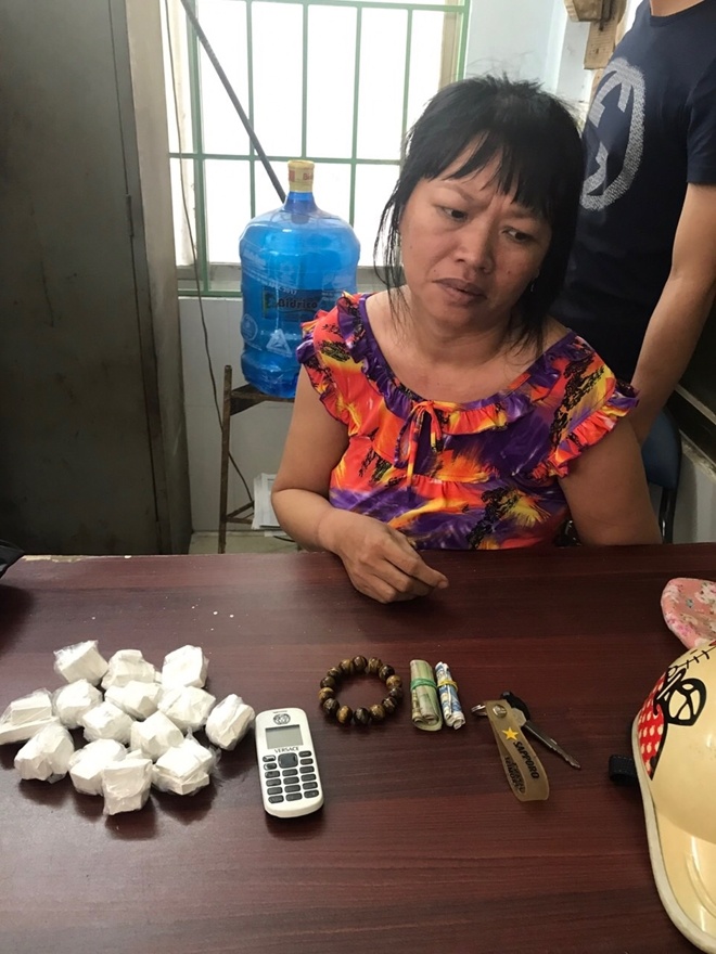 Buon ban ma tuy anh 1