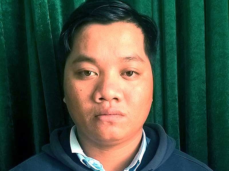 Mot bi can bi truy na ra dau thu hinh anh