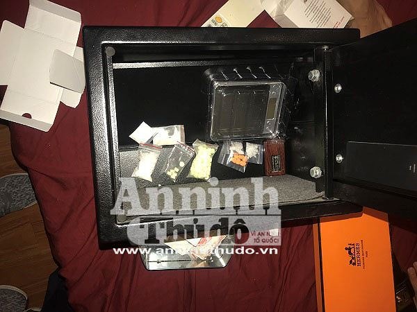 Buon ban ma tuy anh 1