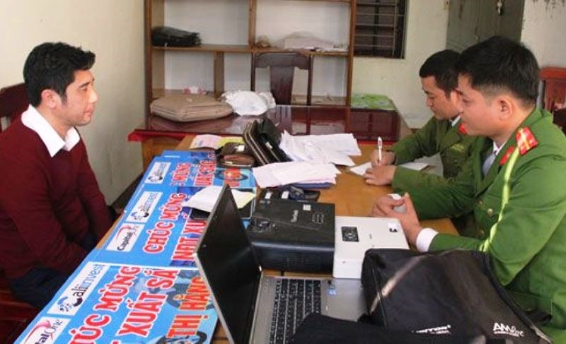 Lam web mao danh, lua 15 ty dong hinh anh