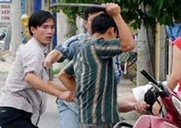 Lap hien truong gia bi 'cuop, hiep' de khat no hinh anh