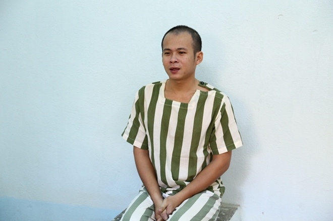 Bao ve trom 700 trieu cua cong ty roi di du lich hinh anh