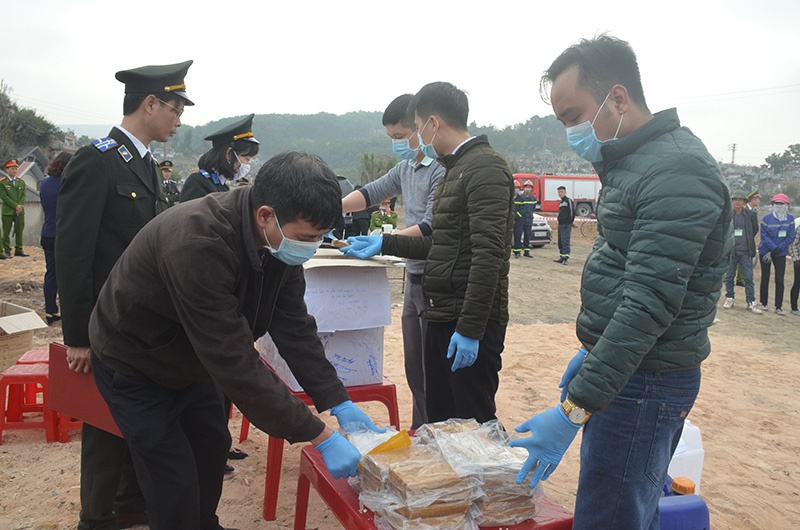 Tieu huy 260 banh heroin anh 1