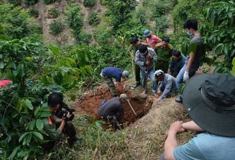 'Chia khoa' giup pha vu an giet chu no roi cong phu phi tang xac hinh anh