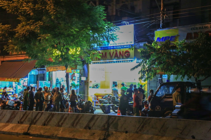 Cuop tiem vang tao ton o Binh Duong hinh anh