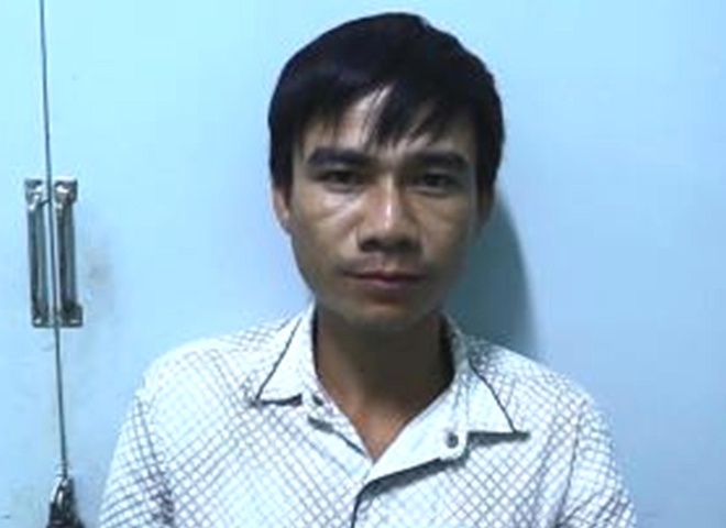 dùng búa cướp tiệm vàng ở Bình Dương ảnh 1 dung bua cuop tiem vang o Binh Duong anh 1