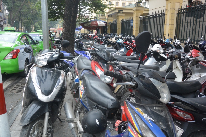 Phat gan 1 ty dong cac bai giu xe tang gia trong Tet hinh anh