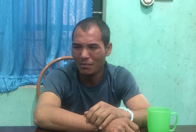 Nguoi dan ong khong che con, chau vi vo khong gui tien ve nha hinh anh