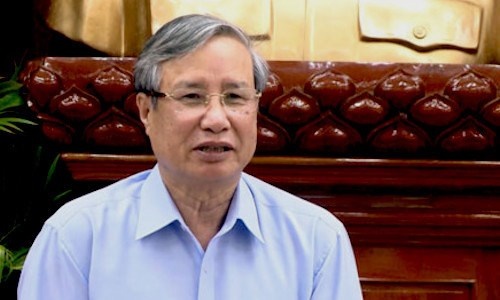 Ong Tran Quoc Vuong giu chuc Thuong truc Ban Bi thu hinh anh