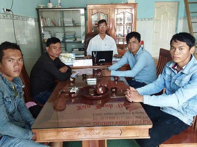 Toa dinh chi vu an sau 4 lan tra ho so hinh anh