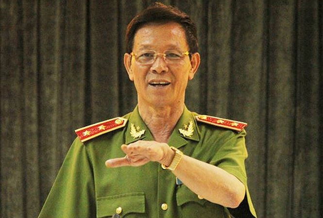 Cuu trung tuong Phan Van Vinh but phe to trinh khi da ve huu? hinh anh