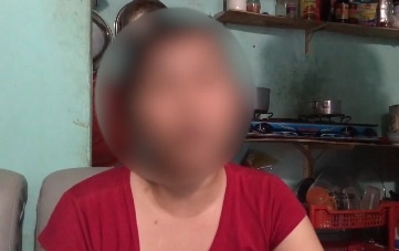 Nu cong nhan ke bi ga trai Tay dua vao bay hinh anh