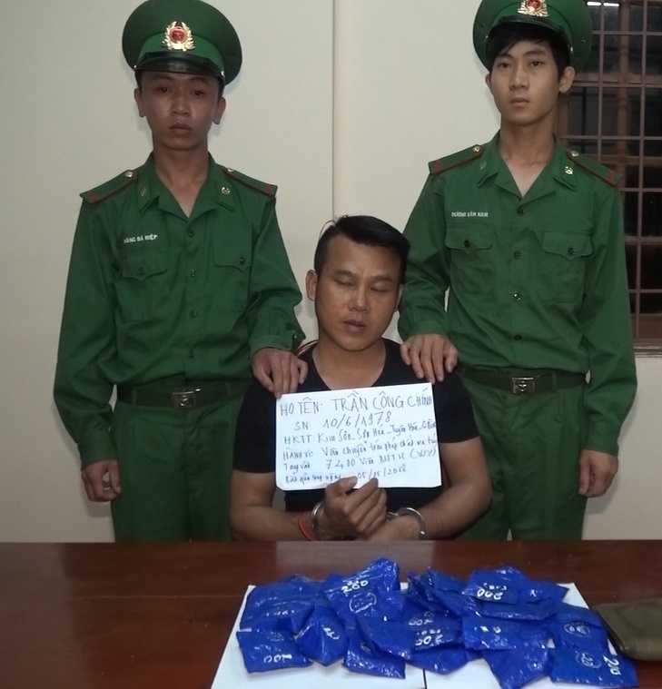 vận chuyển 7.400 viên ma túy tổng hợp ảnh 1 van chuyen 7.400 vien ma tuy tong hop anh 1