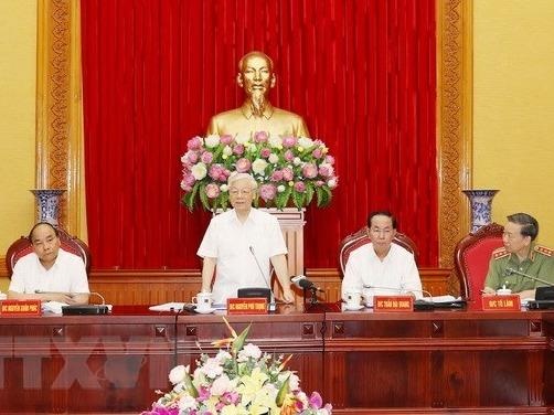 Tong bi thu hoan nghenh Bo Cong an di dau ve sap xep bo may hinh anh