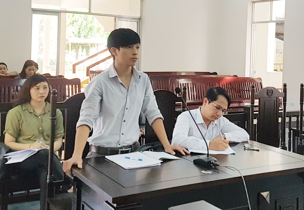 Truy to oan mot cong dan, VKS boi thuong 356 trieu dong hinh anh