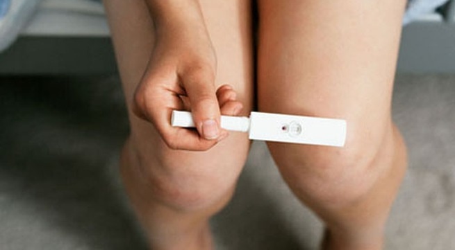 Bat ke giao cau voi con rieng cua nguoi tinh den co thai hinh anh