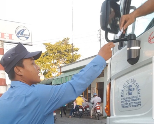 'Luat ngam' o ben pha Vam Cong hinh anh