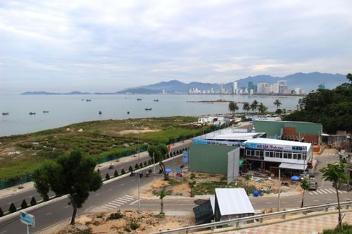 Giam doc so duoc mua dat vang gia hoi? hinh anh