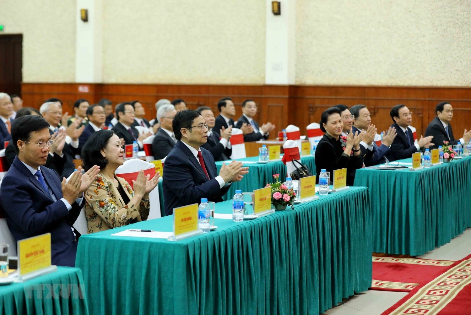 lop boi duong kien thuc cho cac Uy vien anh 2