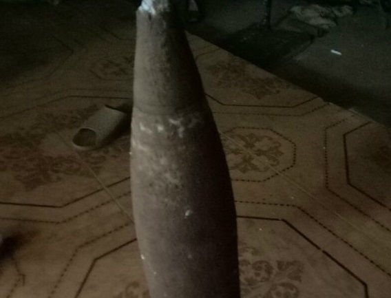 Chem nguoi roi quang dau dan phao vao nha nan nhan hinh anh