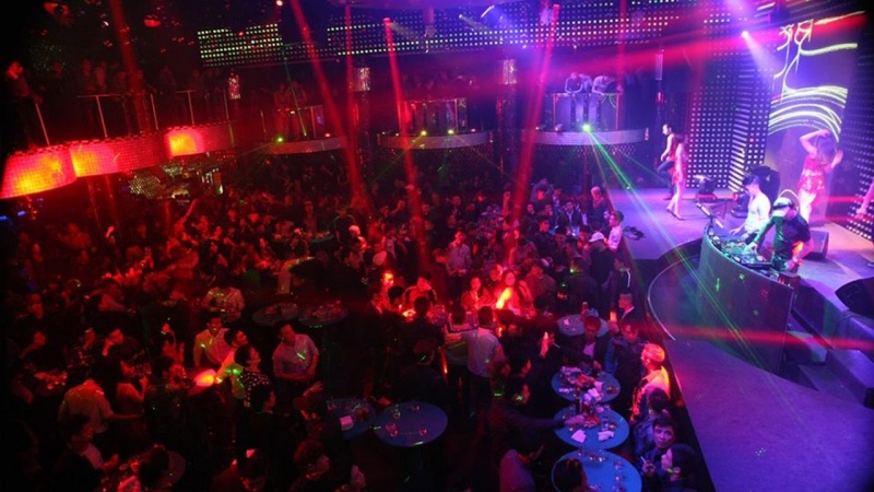 Vu truong, quan karaoke phai dong cua tu 2h- 8h sang? hinh anh