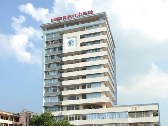 Chanh an toa Toi cao noi ve vu tham phan dung bang gia hinh anh