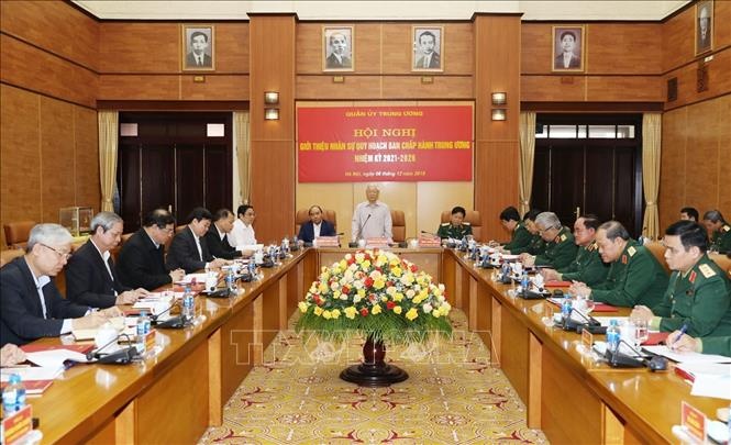 Gioi thieu nhan su can bo Quan doi quy hoach Ban Chap hanh Trung uong hinh anh