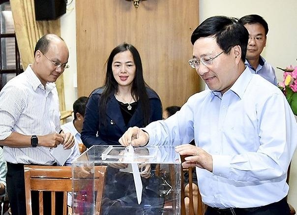 Nhieu noi da chot can bo quy hoach Trung uong khoa XIII hinh anh