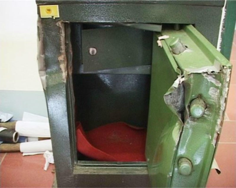 Nu 'dai gia' o Sai Gon bao mat bo trang suc kim cuong 2,4 ty hinh anh