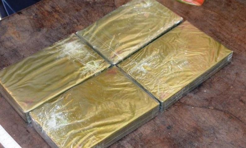 Loi khai cua ga trai khi di buon 4 banh heroin hinh anh