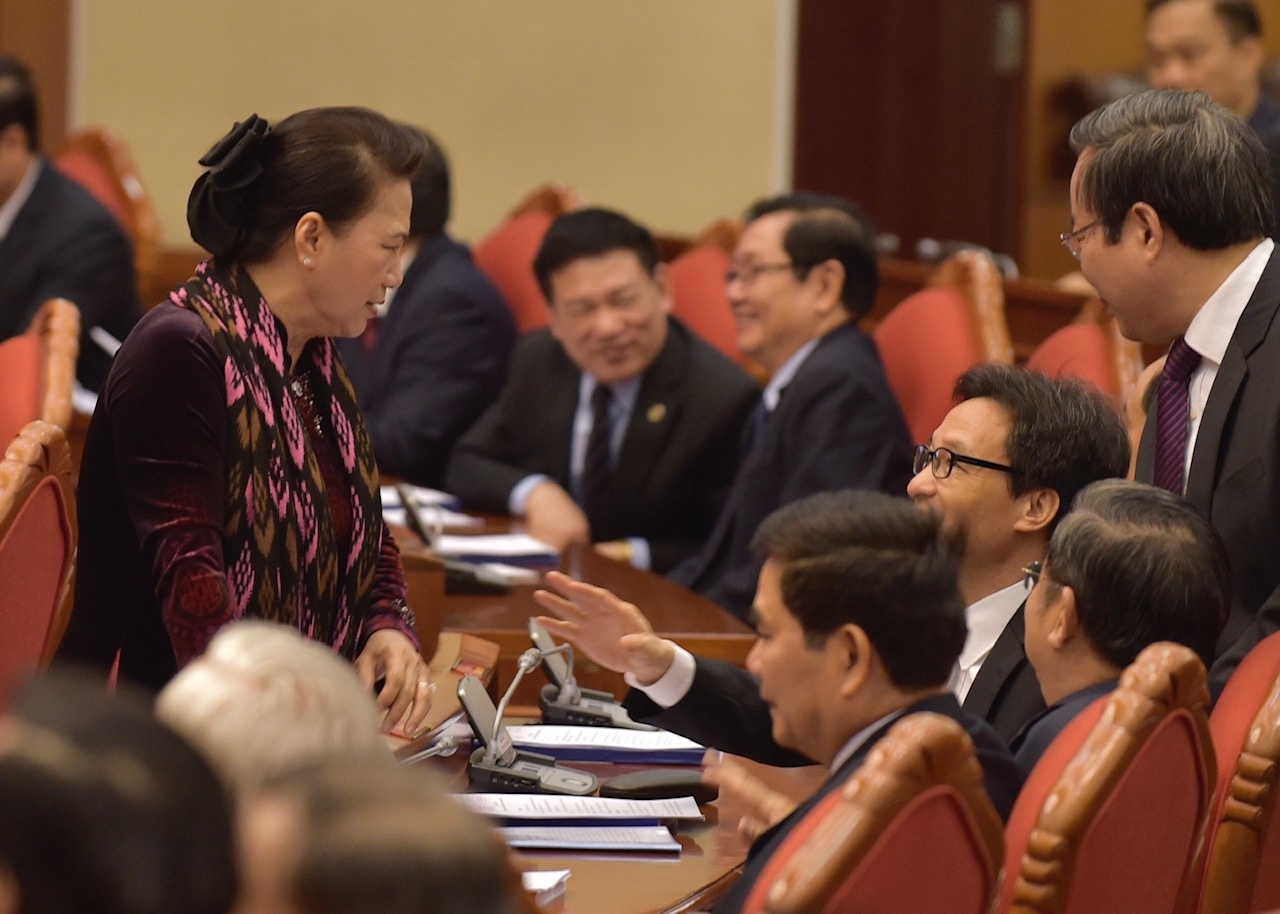 hoi nghi trung uong 9 anh 8