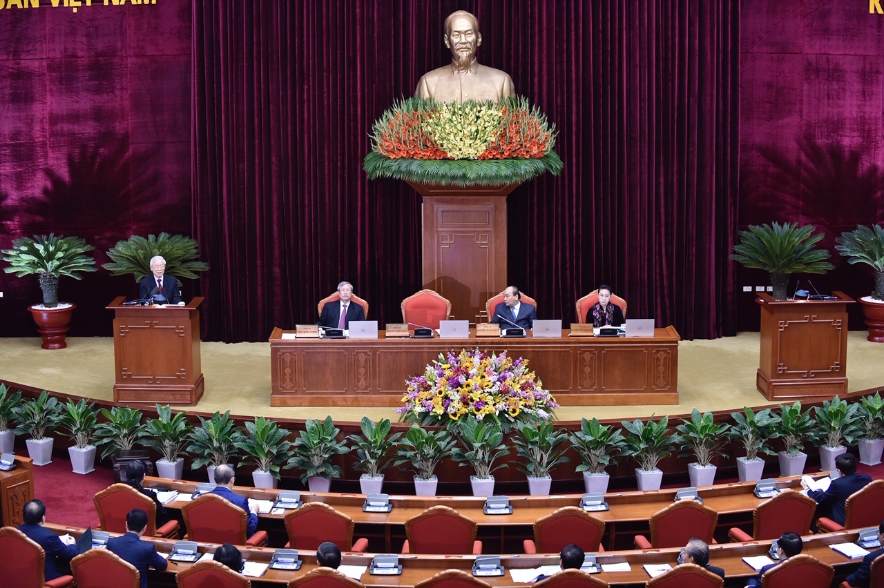 hoi nghi trung uong 9 anh 4