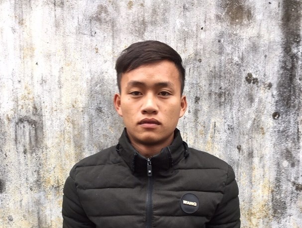 Vao truong hoc trom tai san anh 1