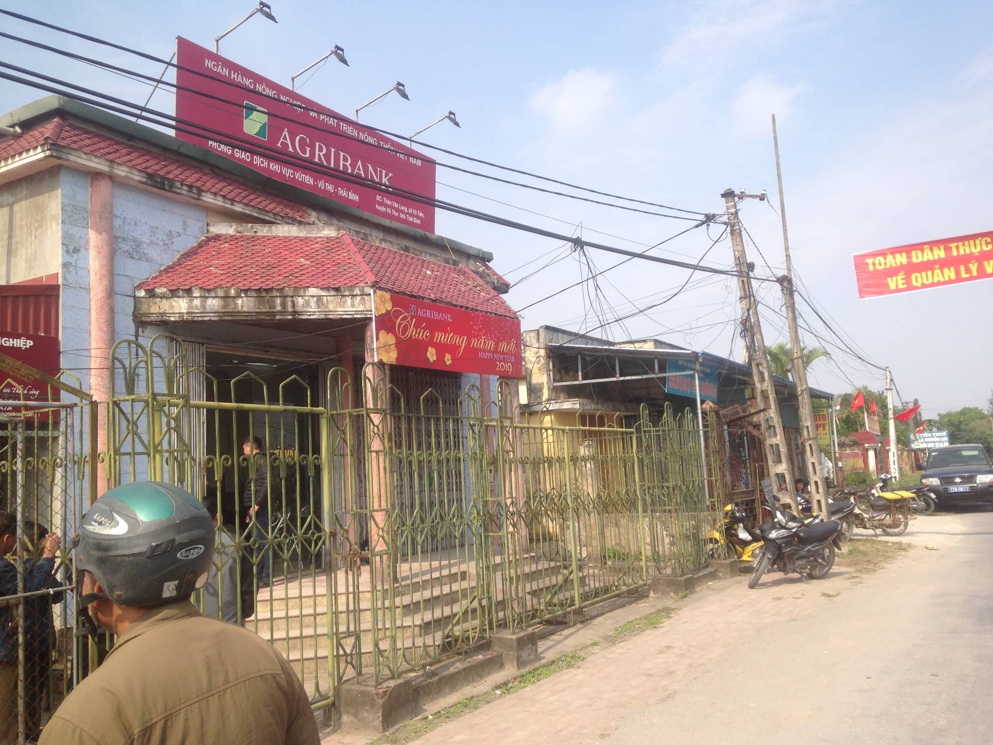 Nam cong nhan cuop 200 trieu tai ngan hang o Thai Binh sa luoi hinh anh