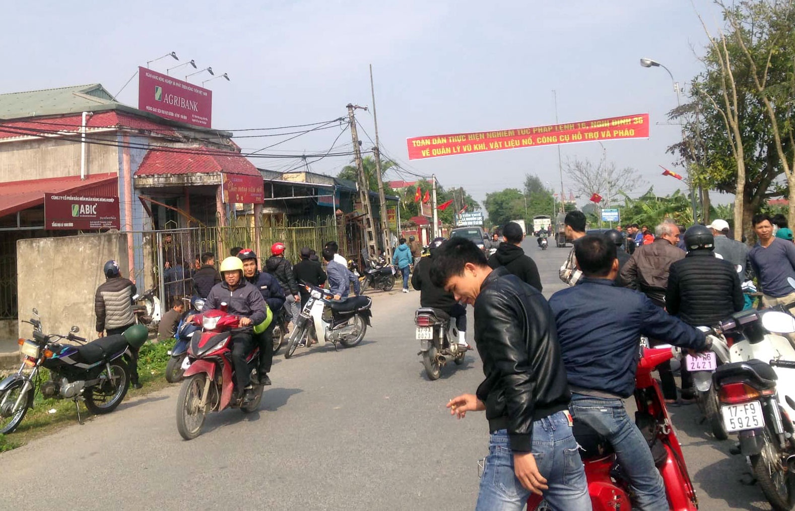 Cuop ngan hang anh 2