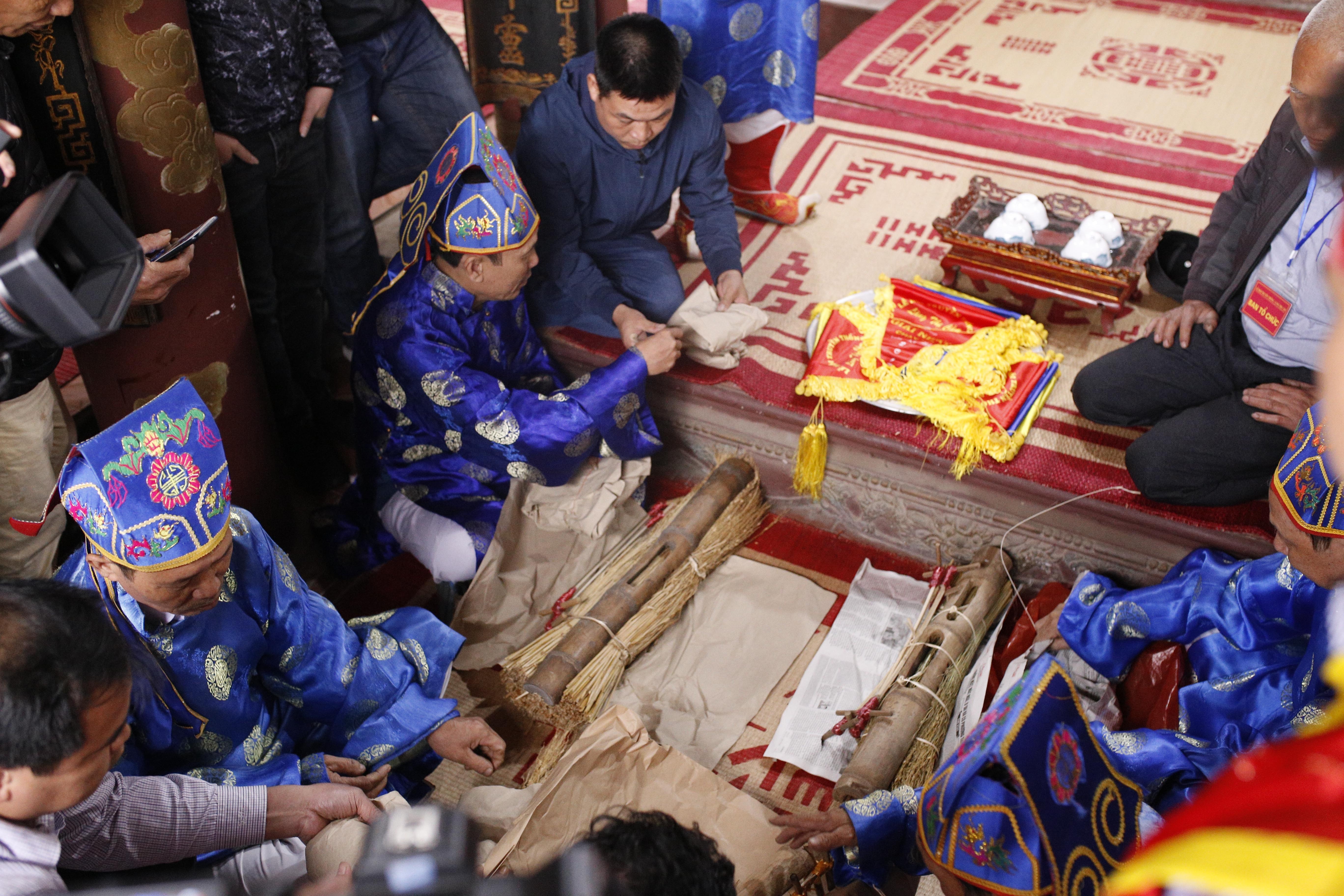 le hoi thoi com thi lang Thi Cam anh 3