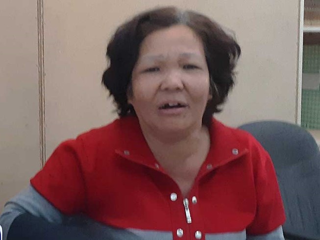 Bà bán bánh da lợn ảnh 1 Ba ban banh da lon anh 1