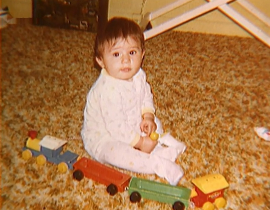 Nguoi dan ong dau doc ca nha tinh cu anh 1