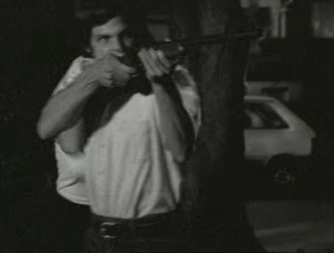 Nguoi dan ong dau doc ca nha tinh cu anh 8