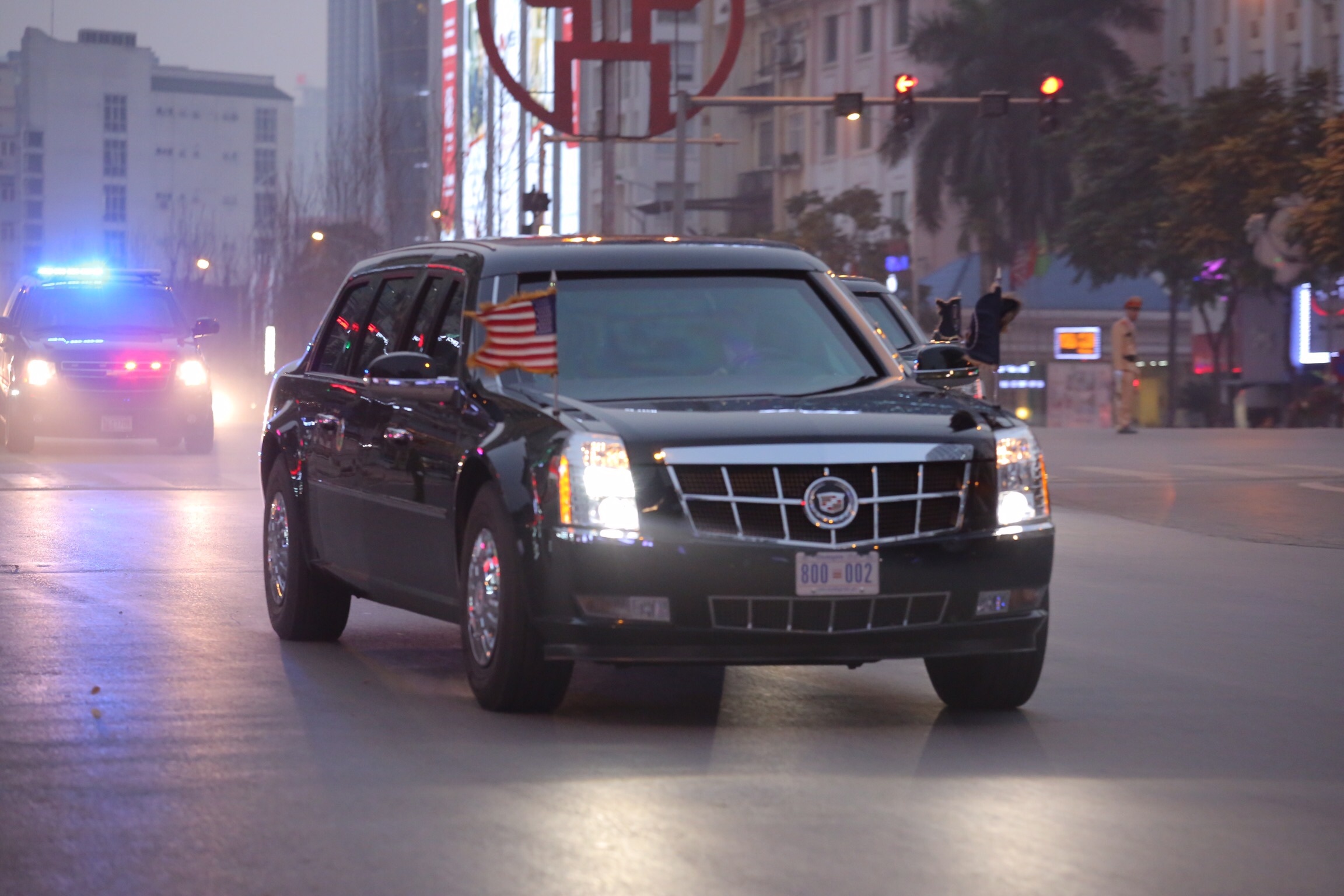 2 chiec The Beast cho TT Trump di gap ong Kim Jong Un hinh anh