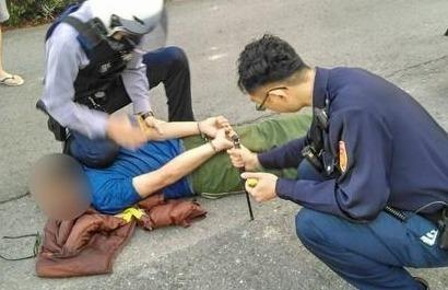 Tron no 380 trieu khong tra, nguoi dan ong bi ban than dam chet hinh anh