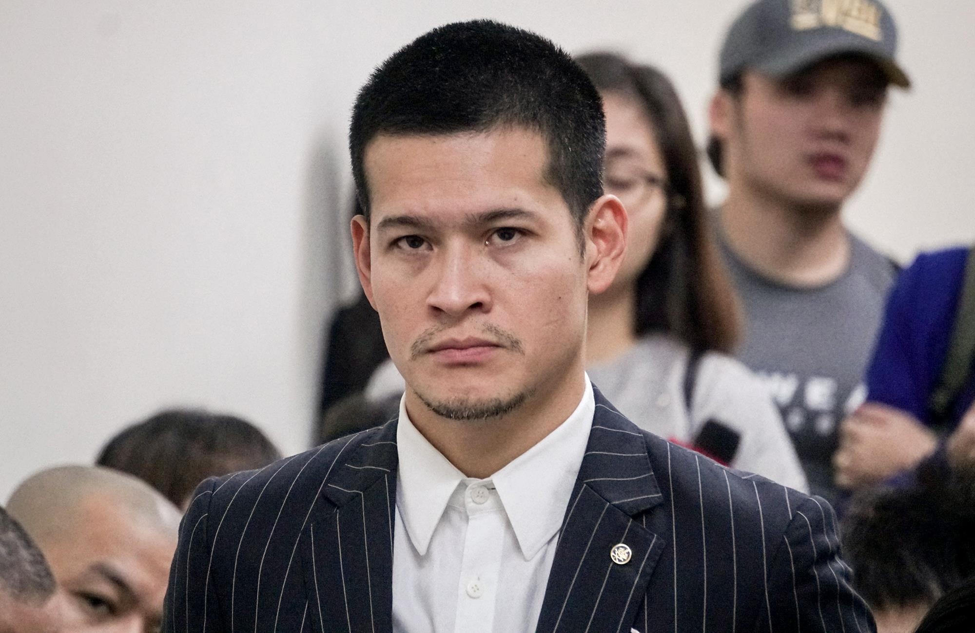 Tuan Chau noi gi ve vu kien voi Viet Tu anh 2