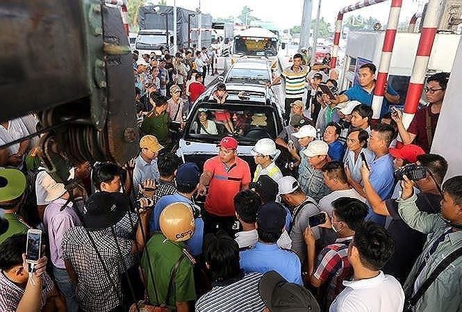 BOT Cai Lay bat ngo hoan thu phi tro lai hinh anh