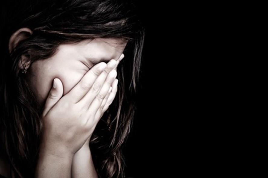 Bo Quoc Phong dieu tra mot quan nhan nghi xam hai con gai suot 4 nam hinh anh