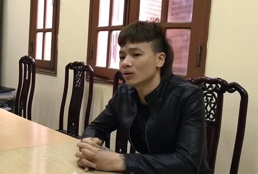 'Kha Banh' an han khi dang clip dot xe may hinh anh