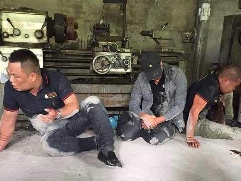 Cong an thong tin vu 3 nhan vien doi no bi danh guc hinh anh