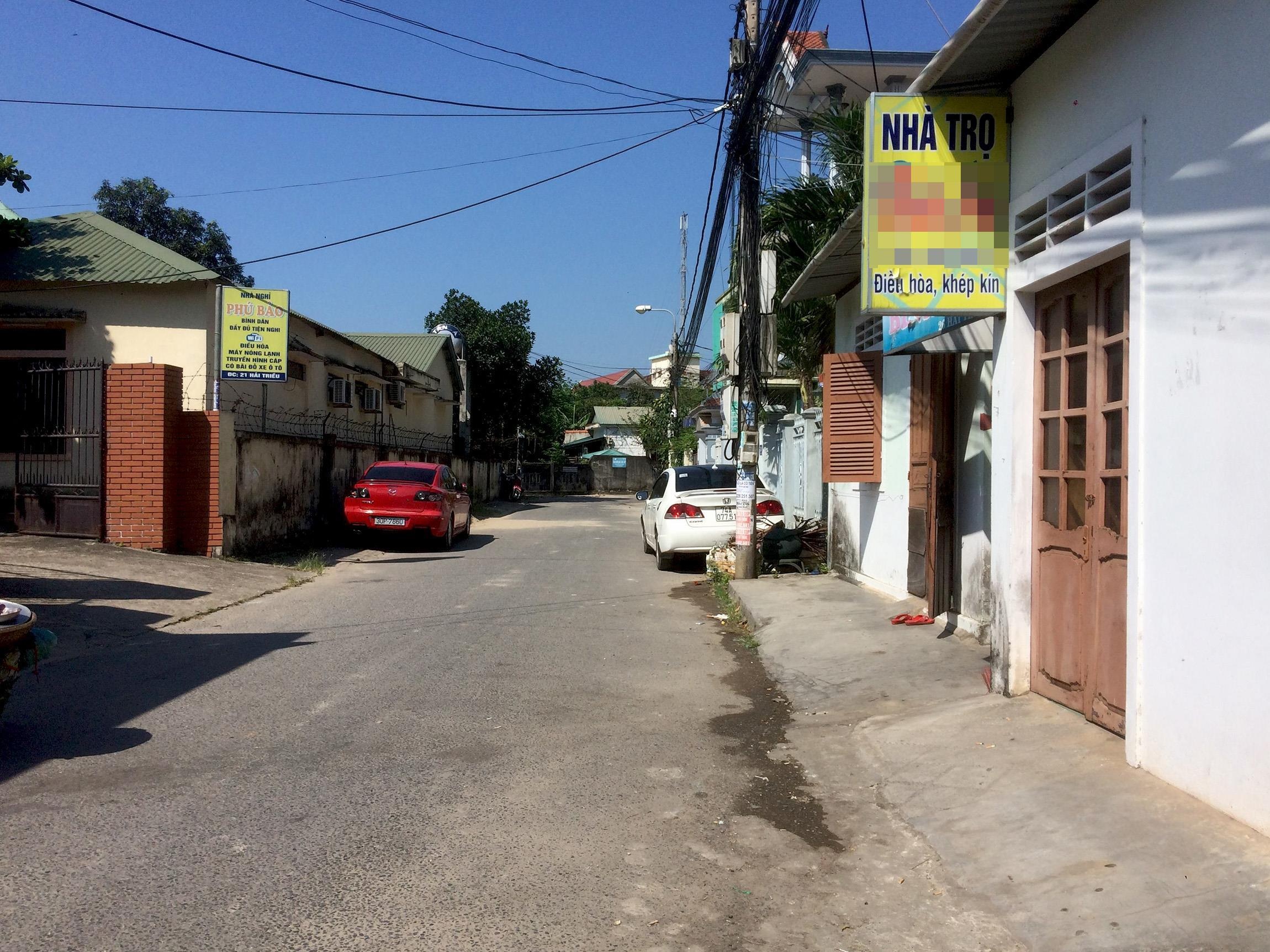 Cu ong 81 tuoi tu vong khi vao nha nghi cung phu nu kem nhieu tuoi hinh anh